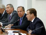 Дмитрий Медведев на встрече с участниками заседания совета Россия—НАТО в Сочи.