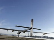 Cамолет Solar Impulse