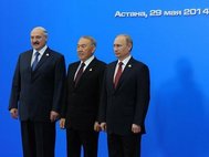 Александр Лукашенко, Нурсултан Назарбаев и Владимир Путин