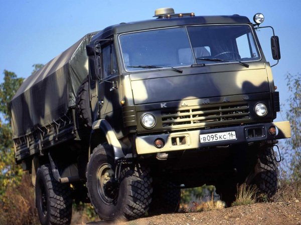 Военный грузовик КамАЗ