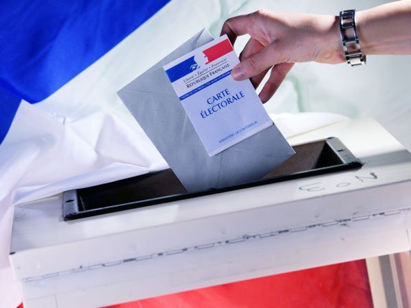 ЕС новости: в преддверии французских выборов всплыли факты фальсификации