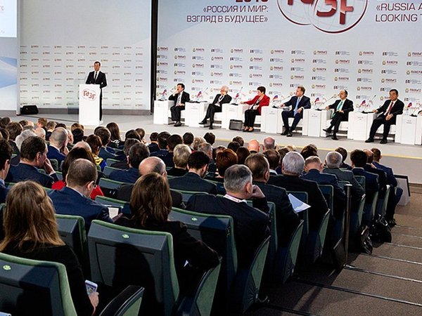 Д.Медведев на Гайдаровском форуме