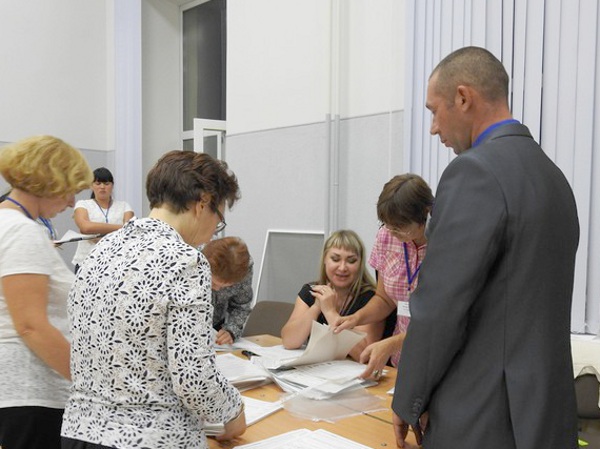 Подсчет голосов в УИК 316 Саратова