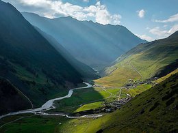 Кавказ, долина реки