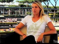 Мария Шарапова. Кадр с канала WTA на видеохостинге YouTube