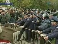 Беспорядки во Львове. Кадр телеканала "Интер"