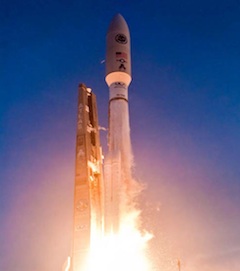 Старт ракеты Atlas 5. Фото Pat Corkery/United Launch Alliance