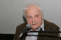 Поэтический вечер Вячеслава Всеволодовича Иванова в клубе Bilingua. Фото Натальи Четвериковой