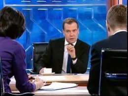 Интервью Медведева. Кадр: 1tv.ru