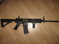 Cамозарядная винтовка Bushmaster AR 15