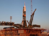Вывоз ракеты космического назначения «Союз-ФГ» с кораблем «Союз ТМА-07М»