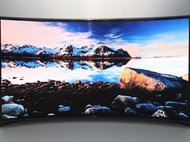 «Изогнутый» телевизор от Samsung, представленный на CES 2013