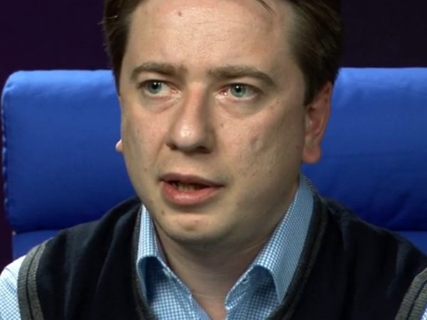 Владимир Бурматов на Russia.ru