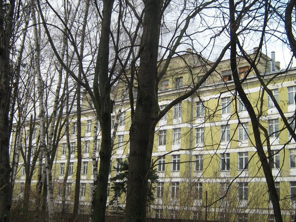 Здание больницы РАН