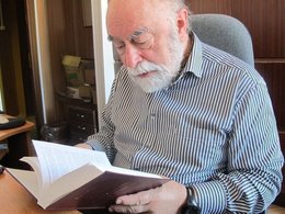 А.М. Вершик: «Начиная с 1950-х гг. стали появляться наши новые книги в этом духе и даже серии, например, "Популярные лекции по математике", или "Библиотечка математического кружка". Я покупал абсолютно всё»