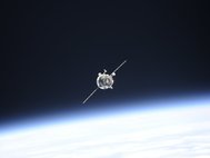 Процесс сближения ТГК «Прогресс М-18М» с МКС 12.02.2013