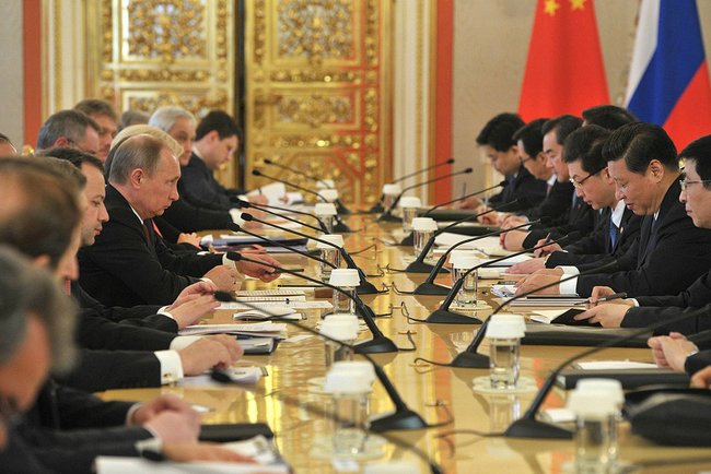 Путин и Си Цзиньпин на расширенных российско-китайских переговорах