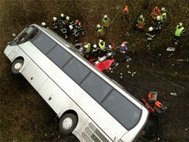 Упавший автобус