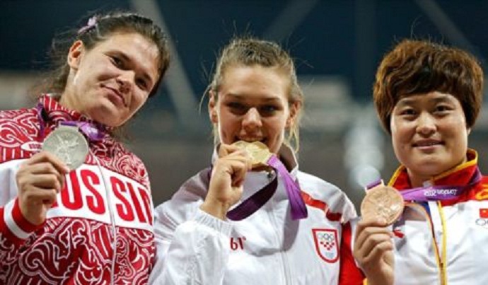 Дарья Пищальникова с серебряной медалью на Олимпиаде в Лондоне