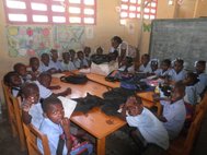 Школа на Гаити