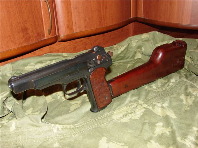 Пистолет Стечкина (АПС)