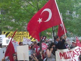 Демонстрация в Стамбуле