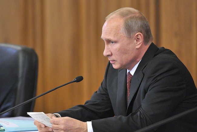Владимир Путин на совещании о ситуации в регионах, пострадавших от наводнения.