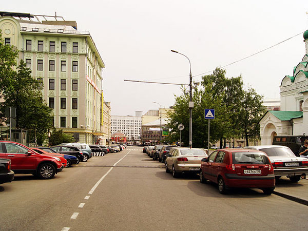 Поварская улица