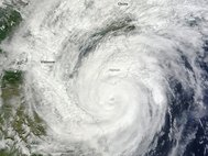 Тайфун в Юго-Восточной Азии