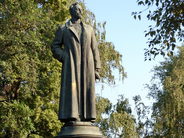 Памятник Феликсу Дзержинскому в парке «Музеон»