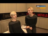 Робот-телеведущая и Анна Урманцева