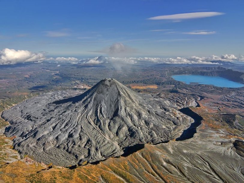 Вулкан Карымский на Камчатке. Фото: Михаил Зеленский