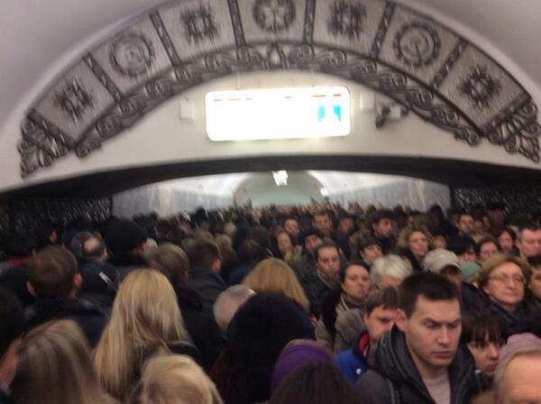 Пробка в метро