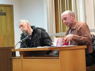 Виктор Васильев и его адвокат в зале суда в ожидании приговора