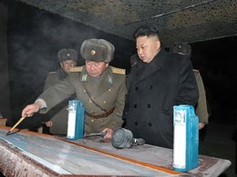Ким Чен Ын на командном пункте