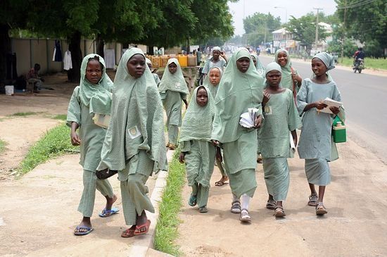 Нигерийские школьницы