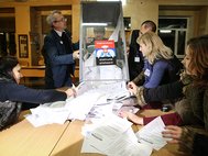 Подсчет голосов на выборах в Донецке