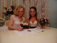 В Петербурге зарегистрировали первый в России ЛГБТ-брак