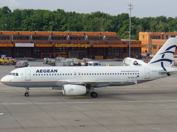 Лайнер A320-200 компании Aegean Airlines