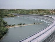 Макет моста через Керченский пролив
