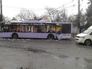 Взорванный троллейбус в Донецке