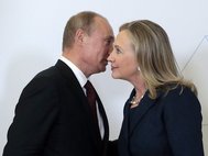 Владимир Путин и Хиллари Клинтон на саммите APEC-2012