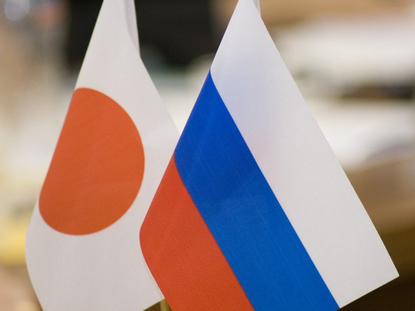 Песков назвал главное препятствие подписанию мирного договора с Японией