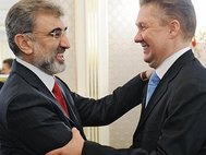 Глава «Газпрома» Алексей Миллер и министр энергетики и природных ресурсов Турции Танер Йылдыз