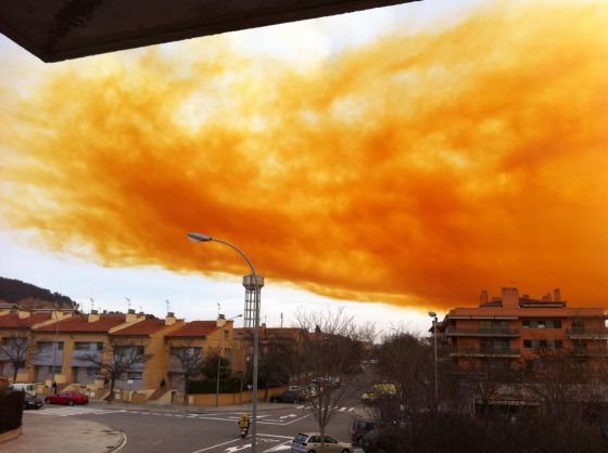Токсичное облако в Каталонии