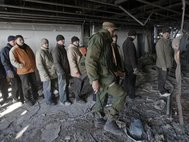 Разбор завалов в Донецком аэропорту