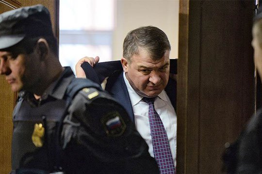 Анатолий Сердюков в суде