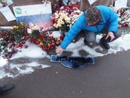 Осквернение места убийства Бориса Немцова