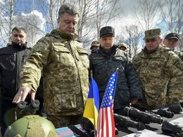 Петр Порошенко в центре подготовки Национальной гвардии Украины