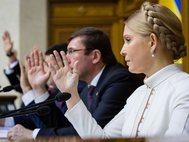 Юрий Луценко и Юлия Тимошенко на заседании Верховной Рады